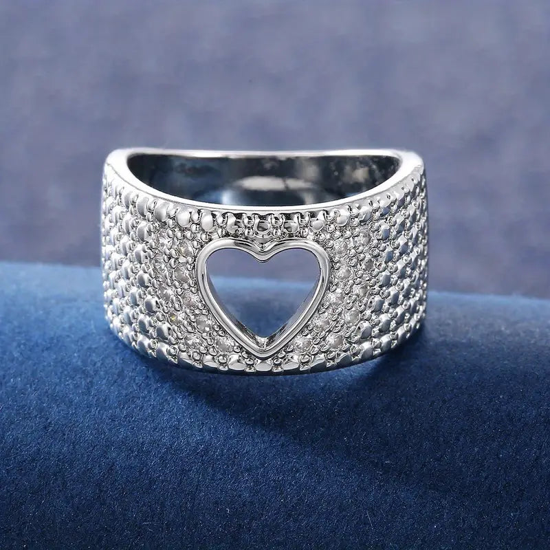 Vintage Hollow Heart Silver Ring