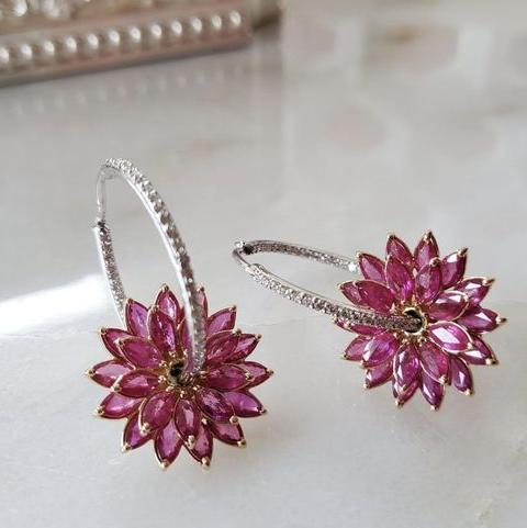 Vintage Pink Flower Earrings