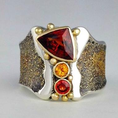 Vintage Fire Crystals Silver Ring