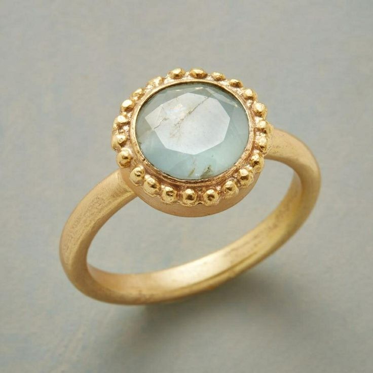 Vintage White Stone Gold Ring