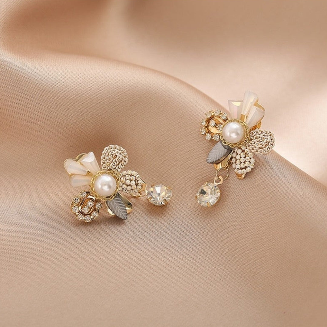 Flower Pearl Earrings