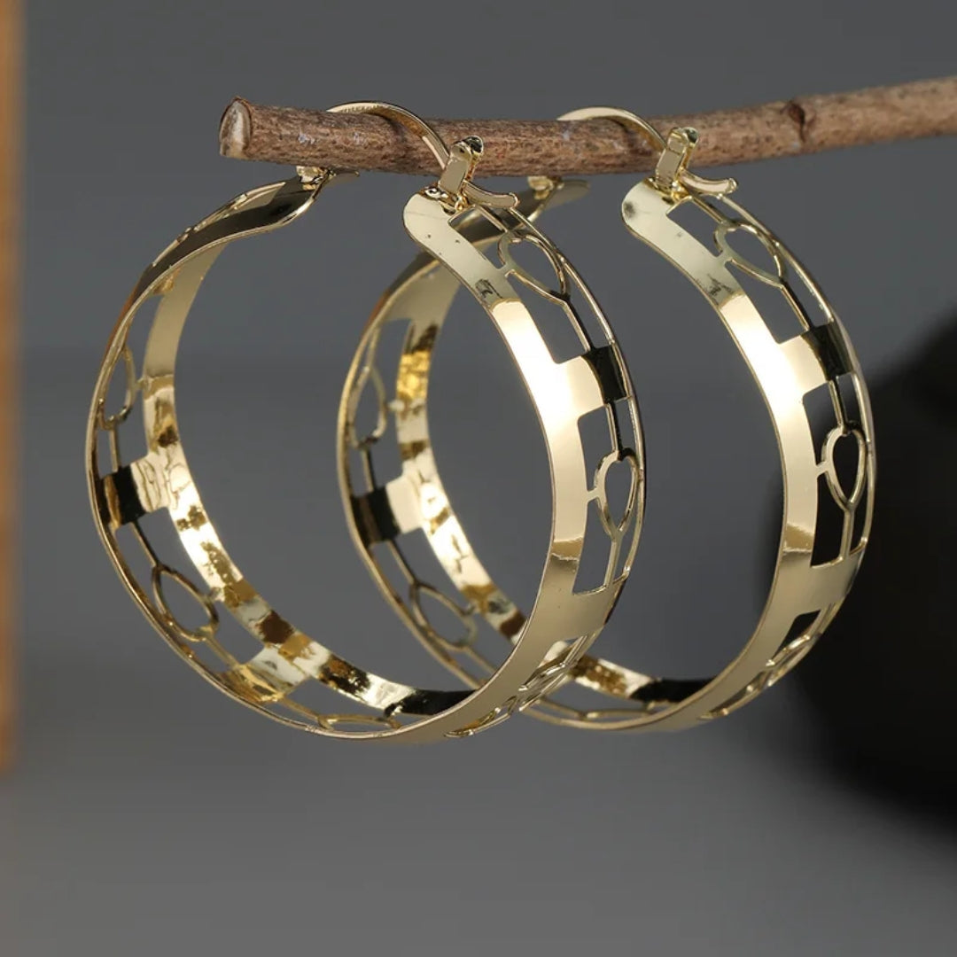 Vintage Hollow Hoop Golden Earrings