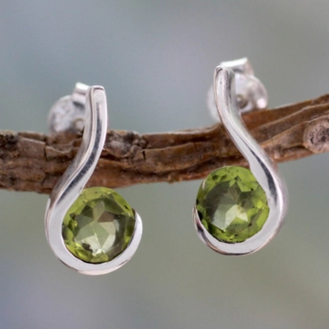 Vintage Olive Zirconia Silver Earrings