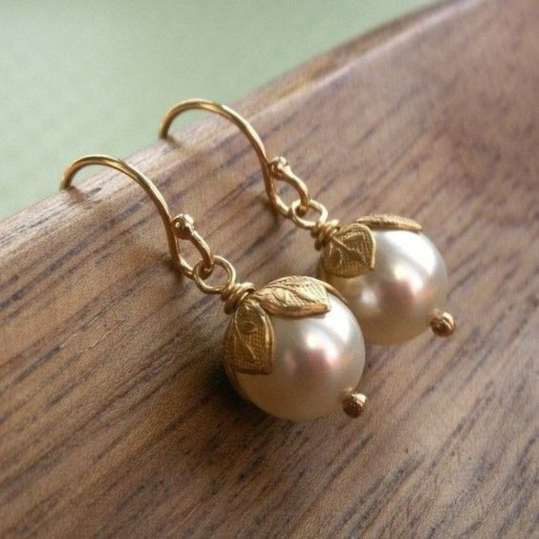 Vintage Gold Leaf Pearl Earrings