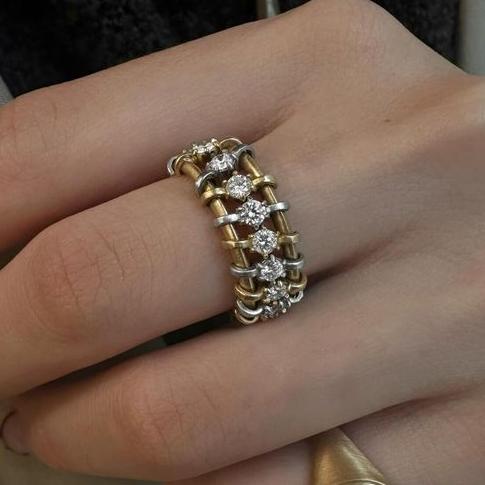 Vintage Zirconia Chained Golden Ring