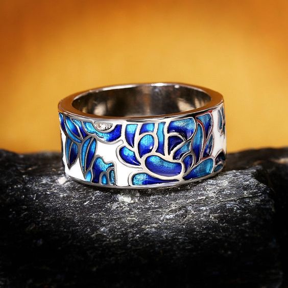 Vintage Enamel Blue Silver Ring