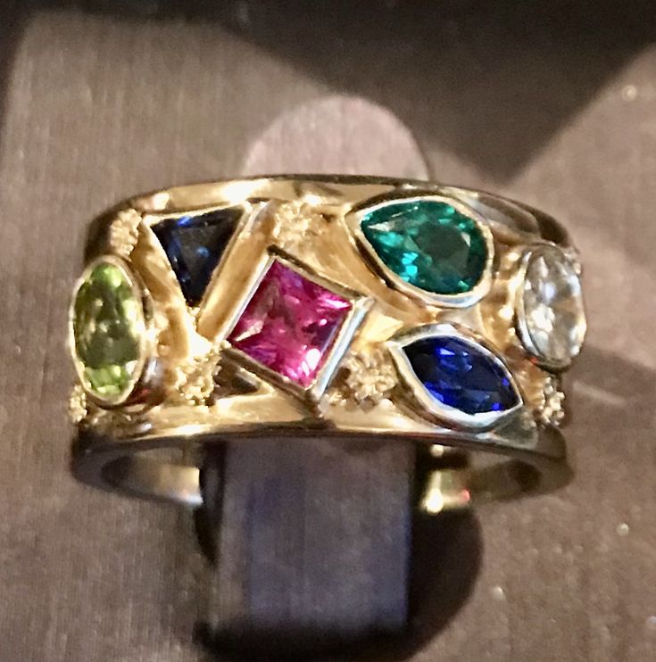 Vintage Colorful Gold Crystals Ring