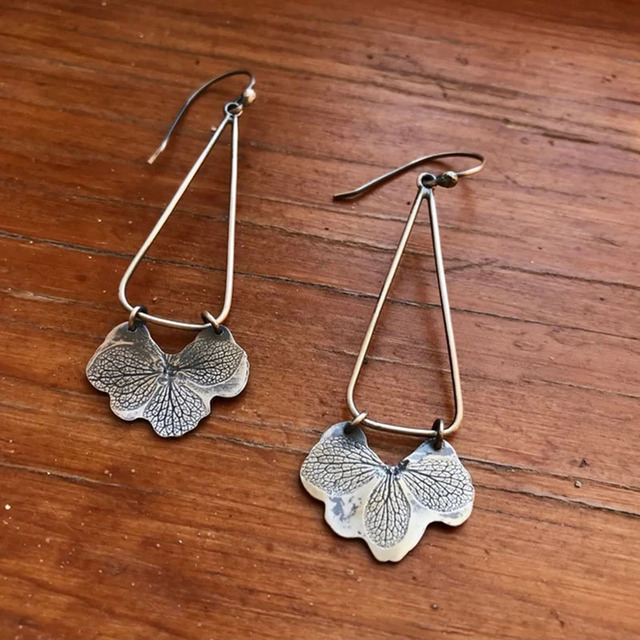 Vintage Silver Leaf Earrings