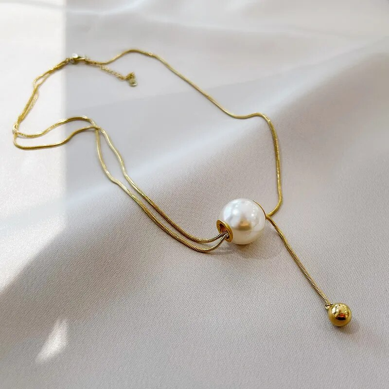 Elegant Pearl Necklace