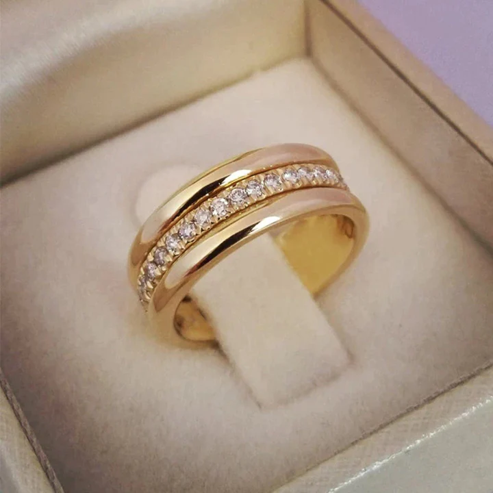 Elegant Double Zirconia Inlaid Ring