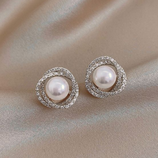 Elegant Bright Pearl Silver Earrings