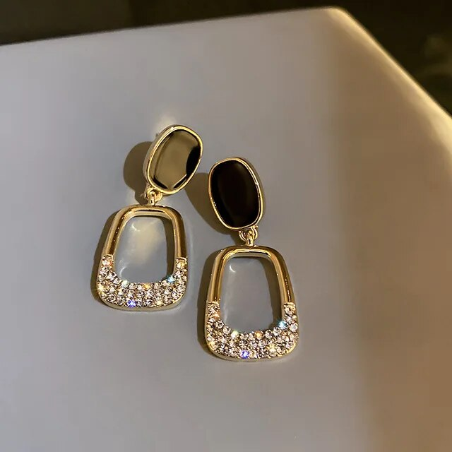 Elegant Bright Hollow Earrings