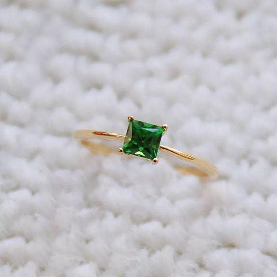 Green Zirconia Gold Ring