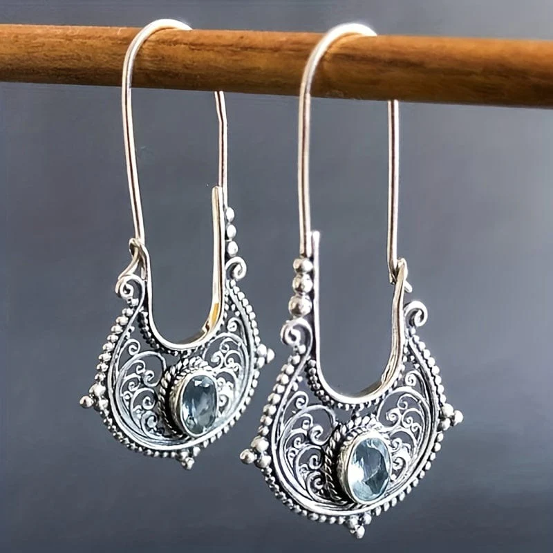 Vintage Dangling Crystal Earrings