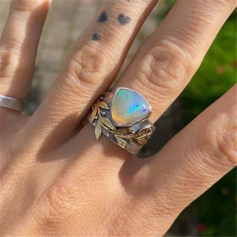 Vintage Silver Moonstone Ring