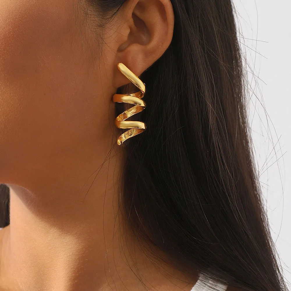 Elegant Spiral Gold Earrings