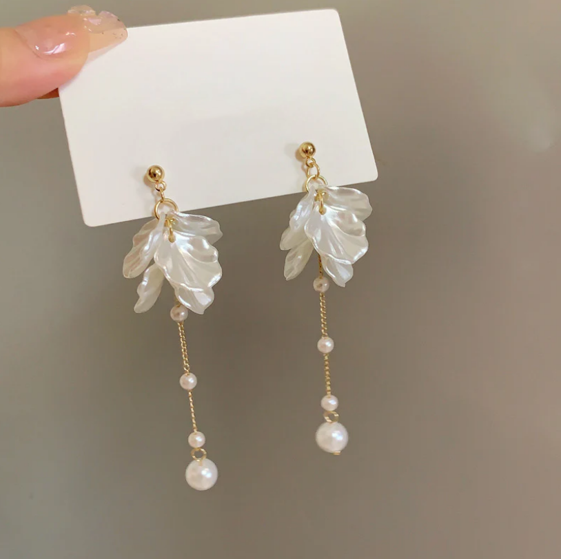 Elegant Dangling White Pearl Earrings