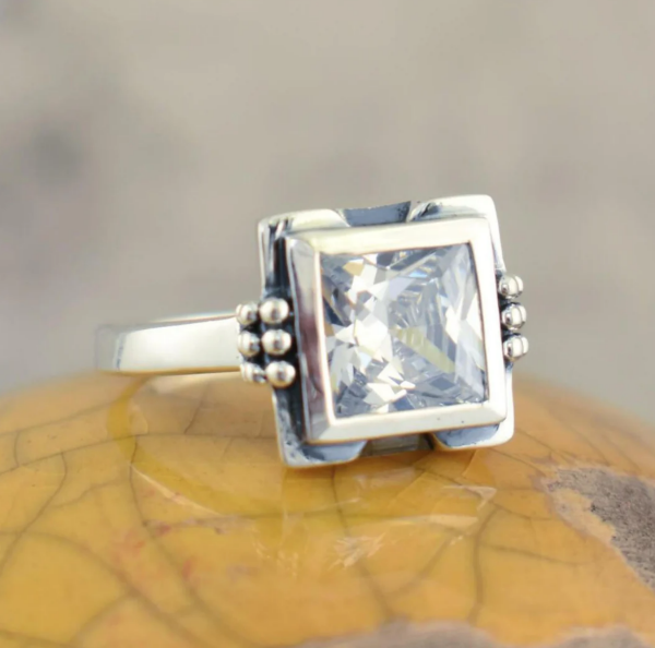 Vintage Inlaid Square Glass Ring