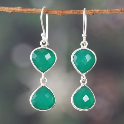 Vintage Dangling Green Glass Earrings