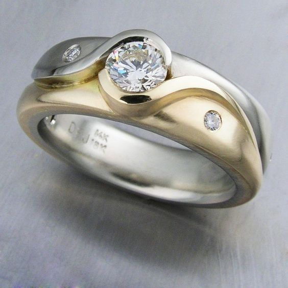 Vintage Zirconia Gold & Silver Plated Ring