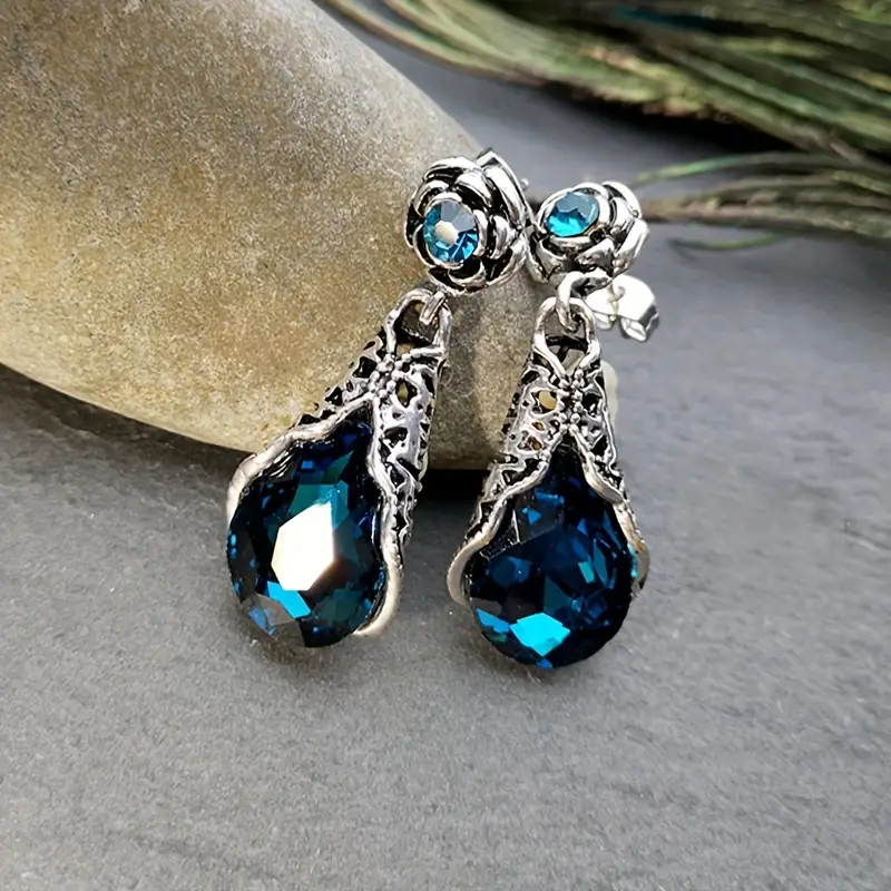 Vintage Blue Crystal Drop Silver Earrings