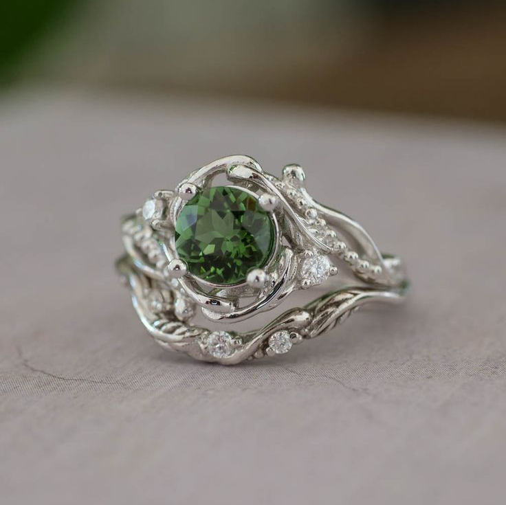 Vintage Green Stone Branch Ring