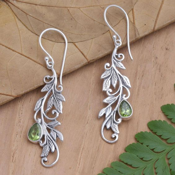 Vintage Dangling Leaf Crystal Earrings