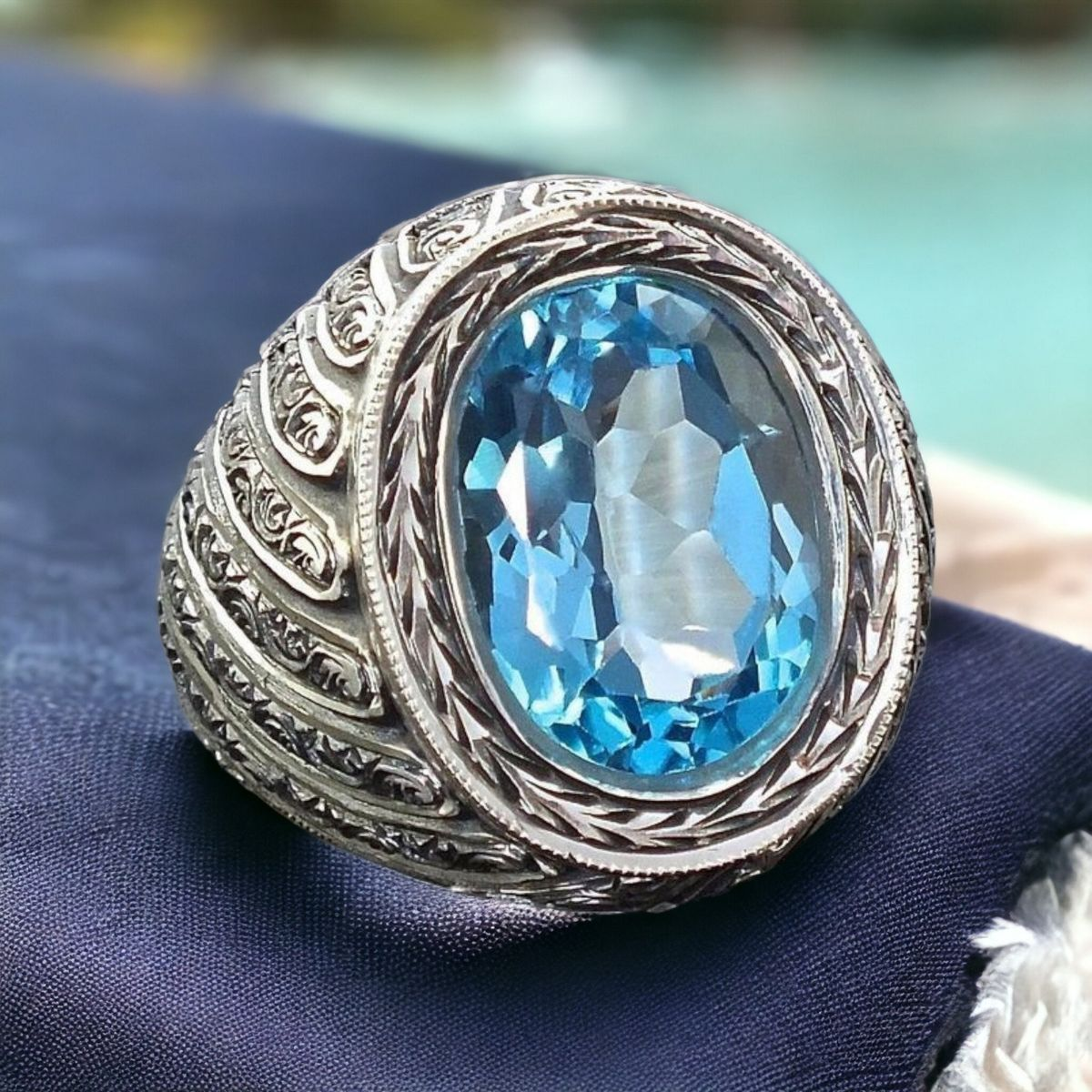 Vintage Blue Crystal Seal Silver Ring