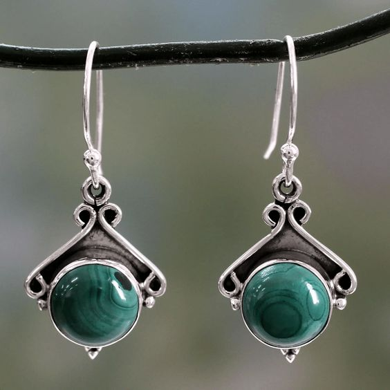 Vintage Green Round Silver Earrings