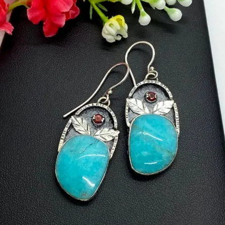 Vintage Blue Stone Leaf Stone Earrings